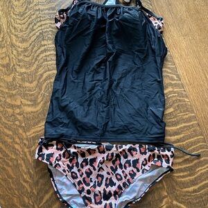 ALO Yoga Black and Pink Two-Piece Swimsuit